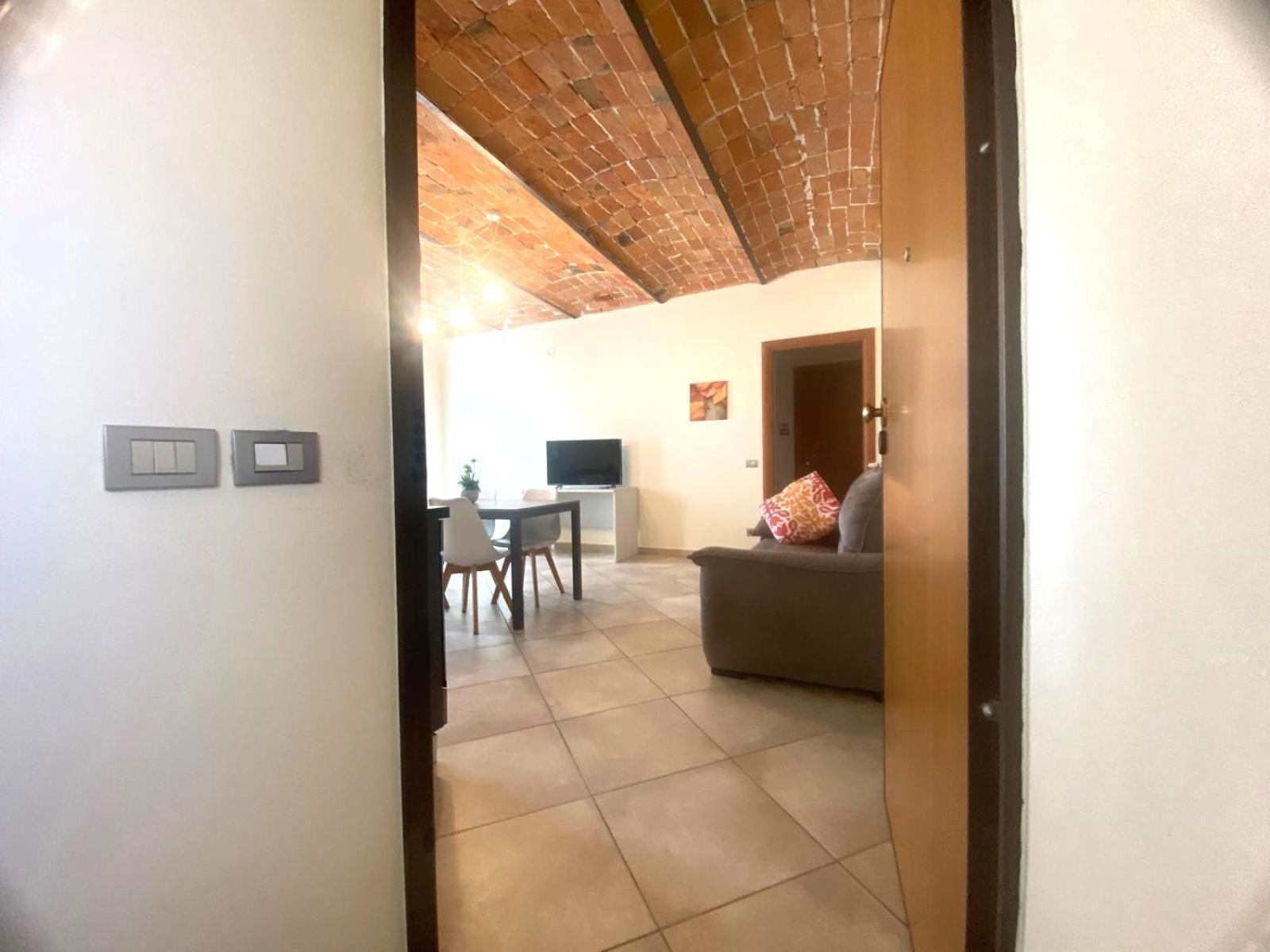 Appartamento Mi & Ti Castell'Alfero Exterior photo